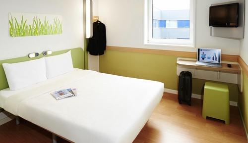 Triple Room, 1 Double Bed
