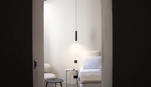 Deluxe Double Room (2)