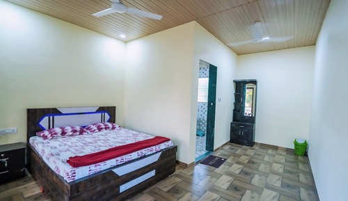 Single Cottage