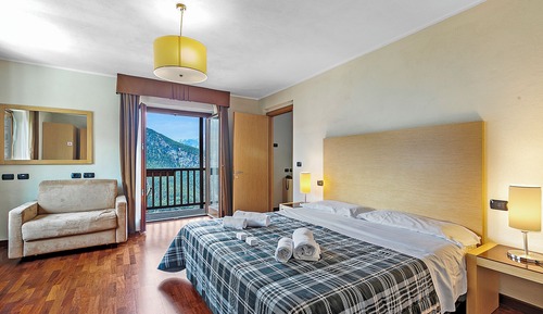 Standard Apartment, 1 Bedroom, 2 Bathrooms (Baita 6 - Bilo Balcony 105)