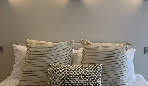 Double Room, Ensuite, Mountain View