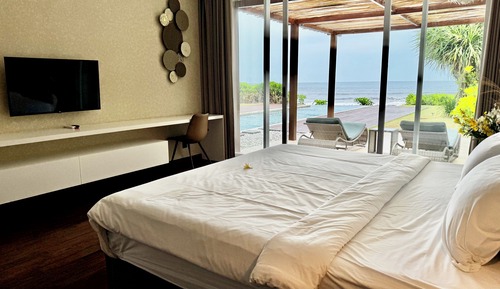 Luxury Villa, 2 Bedrooms, Beach View