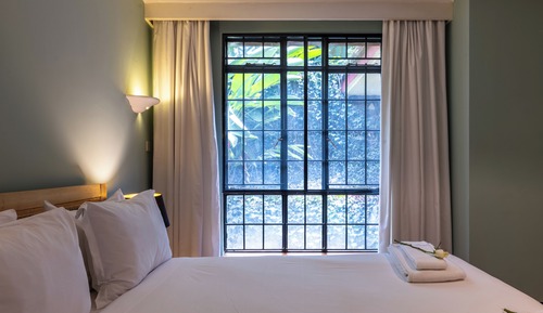 Executive Townhome, Balcony, River View