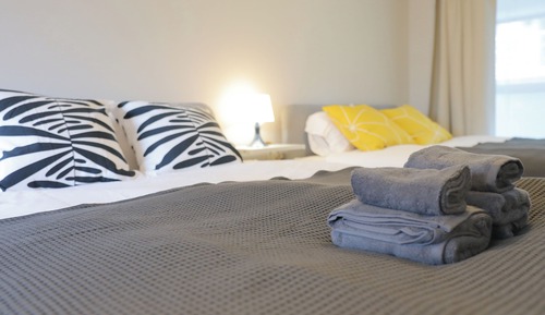 Quadruple Room, Non Smoking, Kitchen (301)