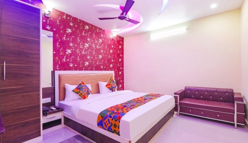 Deluxe Room, Multiple Beds