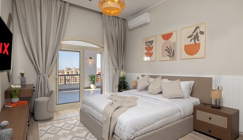 Presidential Apartment, 4 Bedrooms, Balcony, Partial Sea View