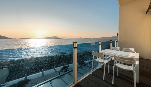 Basic Room, 1 Bedroom (ROOM 206(Ocean view,duplex))