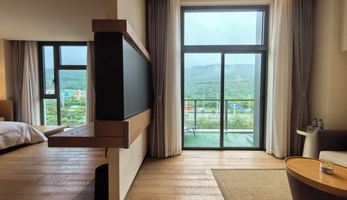 Executive Suite, Balcony, River View