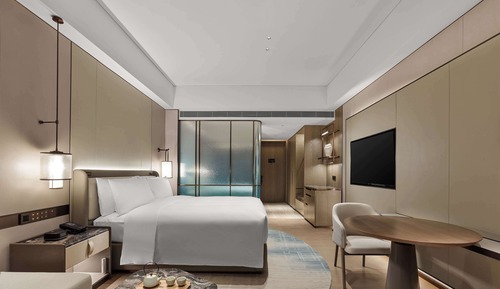 Guest Room, 1 King Bed