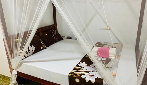 Basic Double Room, 1 Queen Bed, Non Smoking