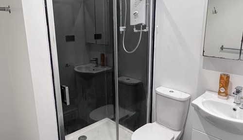 Superior Triple Room, Ensuite, Mountain View