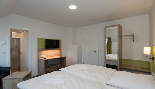 Economy Single Room, Shared Bathroom