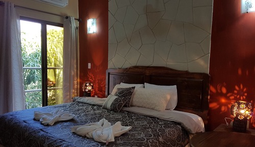 Honeymoon Room
