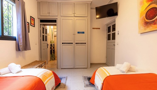 Junior Room