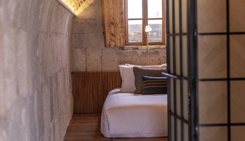 Standard Studio Suite, Courtyard View