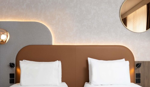 Superior Room, 1 King Bed