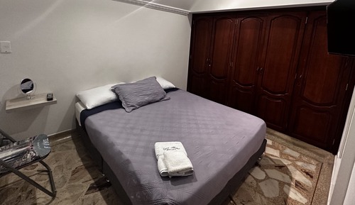 Basic Double Room, Shared Bathroom