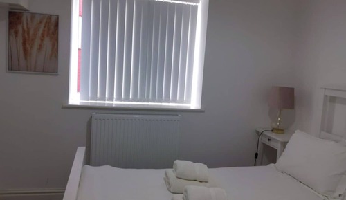 Family Room (Room 6)