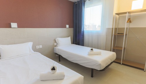 Basic Twin Room, 2 Twin Beds