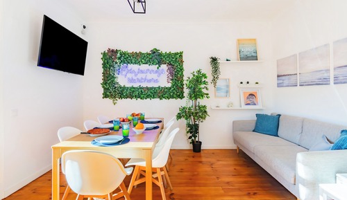 Economy Double Room, 1 Double Bed, Shared Bathroom