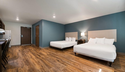 Standard Room, 2 Queen Beds, Non Smoking