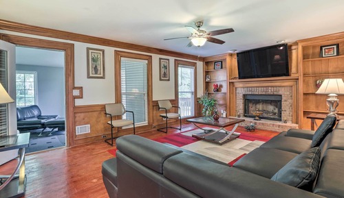 House (4 Bedrooms)