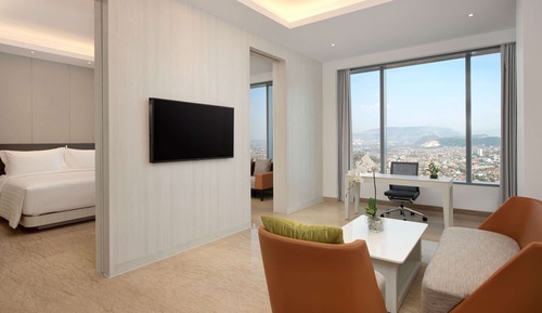 Junior Suite, 1 King Bed