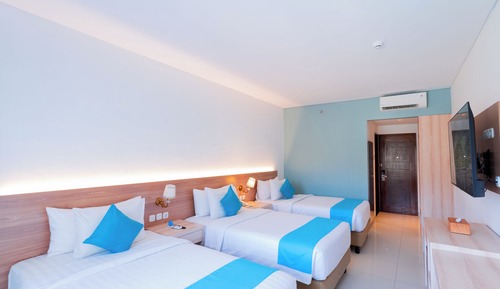 Premier Triple Room