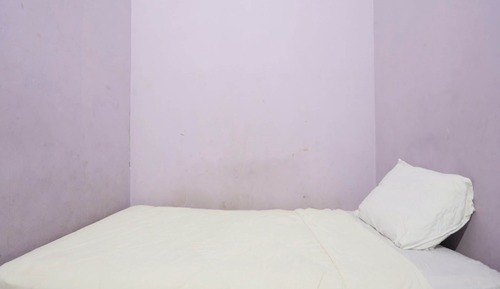 Basic Single Room