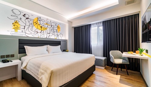 Room (Yello Urban)