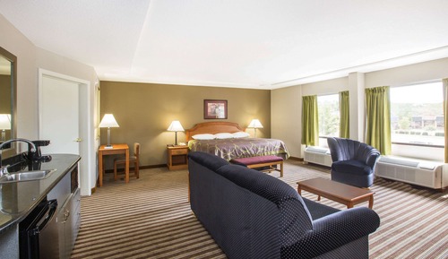 Suite, 1 King Bed