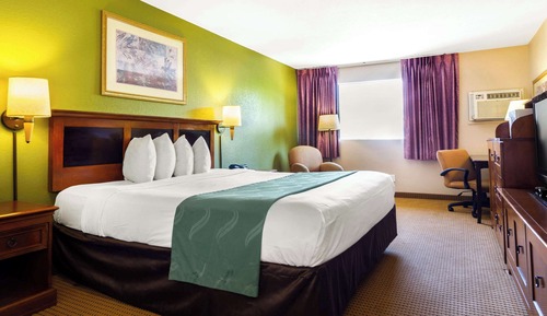 Standard Room, 1 King Bed, Non Smoking