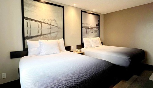 Room, 2 Queen Beds, Non Smoking