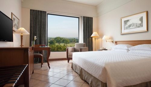 Room, King Bed, Terrace (Club Access)