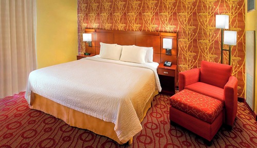 Standard Room, 1 King Bed
