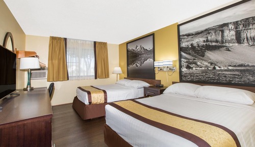 Room, 2 Queen Beds, Non Smoking (Pet-Friendly)