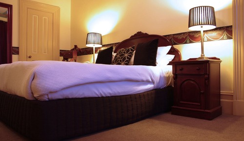 One Bedroom Suite