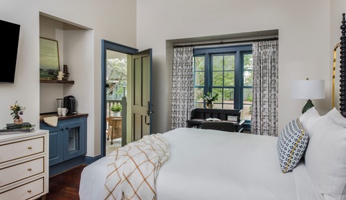 Junior Cottage Suite