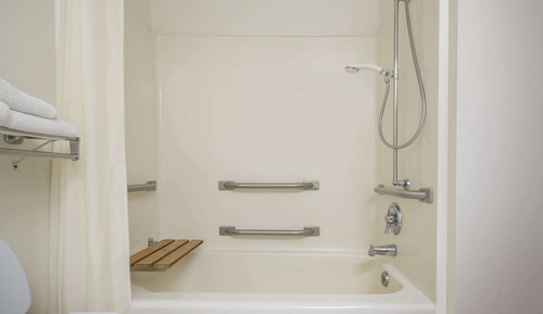 Room, 1 Queen Bed, Accessible, Non Smoking (Mobility)