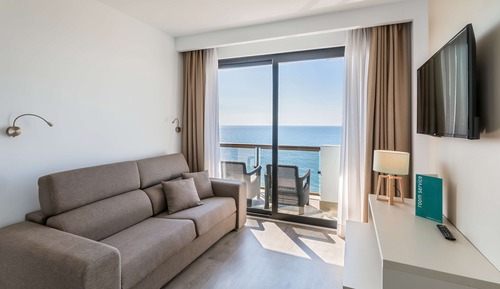 Junior Suite, Terrace, Sea View (Family)