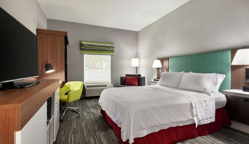 Room, 1 Queen Bed, Accessible, Non Smoking (Roll in Shower)