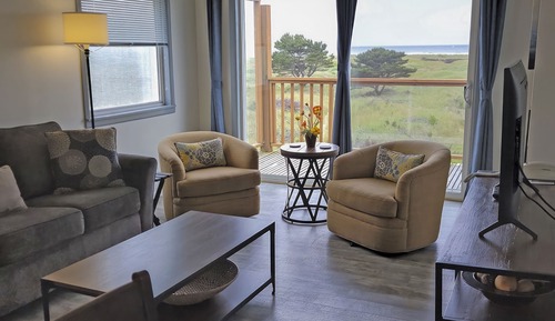 Deluxe Condo, Balcony, Ocean View (3rd Floor)