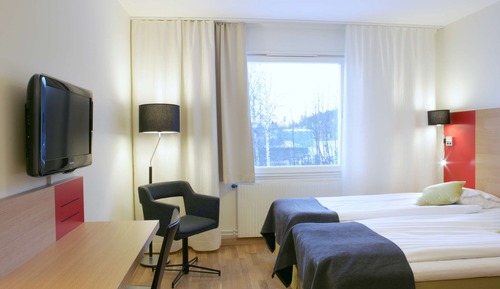 Family Room (Four)