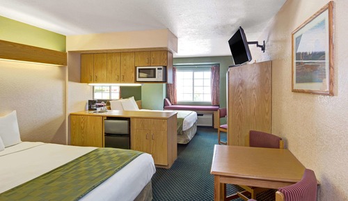 Studio Suite, 2 Queen Beds, Non Smoking