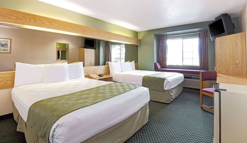 Deluxe Room, 2 Queen Beds, Non Smoking