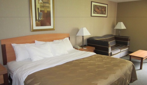 Standard Room, 1 King Bed with Sofa bed, Jetted Tub, Ground Floor