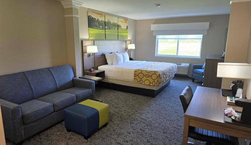 Suite, 1 King Bed, Non Smoking