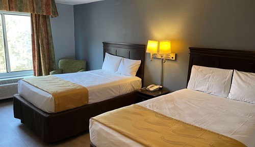Standard Room, 2 Double Beds, Non Smoking, Refrigerator & Microwave