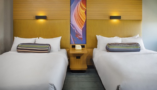 Room, 2 Queen Beds (Mobility Accessible, Roll-In Shower)