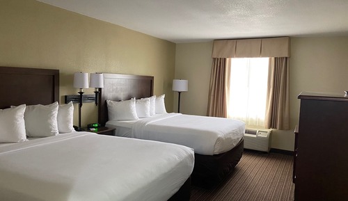 Standard Room, 2 Queen Beds, Non Smoking